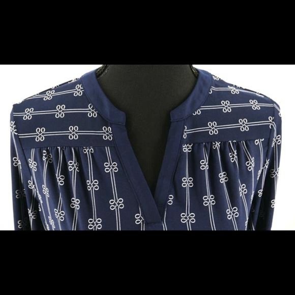 Printed Split-Neck Top Charter Club Size P/S - Picture 2 of 4